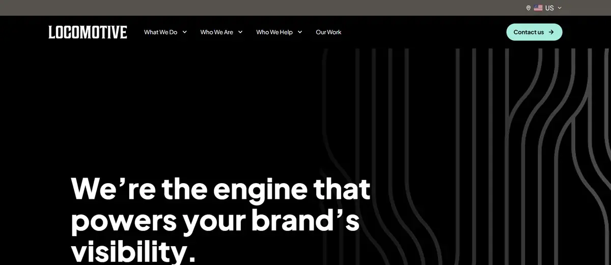 Locomotive — hero section z tekstem "We're the engine that powers your brand's visibility." wypełniającym cały viewport