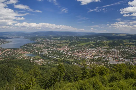 Panorama Żywiecczyzny — Jezioro Żywieckie i Beskid